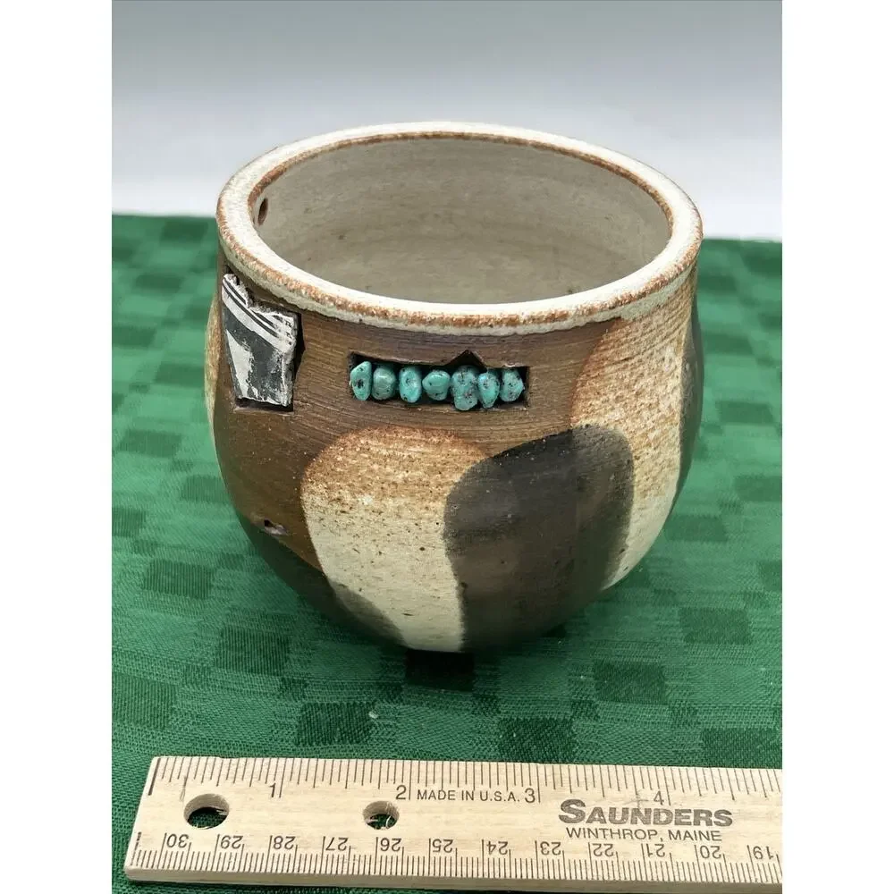 Studio Artist Signed Handmade Pottery Small Pot Signed Zweiger